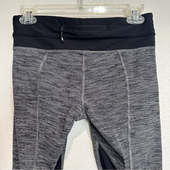 Lululemon Leggings Run Inspire Crop SZ 6 - Picture 6 of 8